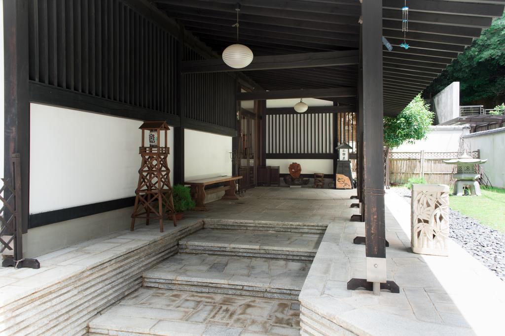 Miyajima Guest House Mikuniya Hatsukaichi Exterior photo